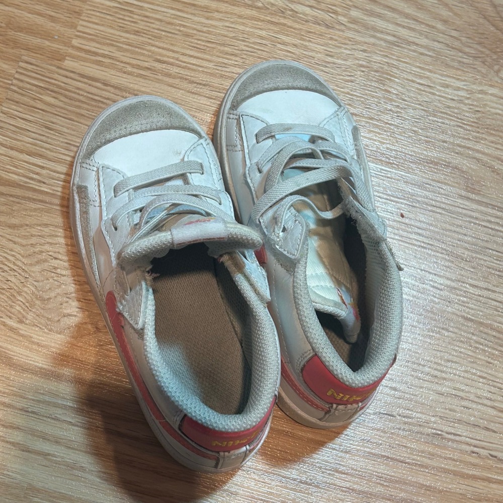 Nike Blazer Mid 77 Toddler Shoes White Pink Size 10C - Picture 2 of 6